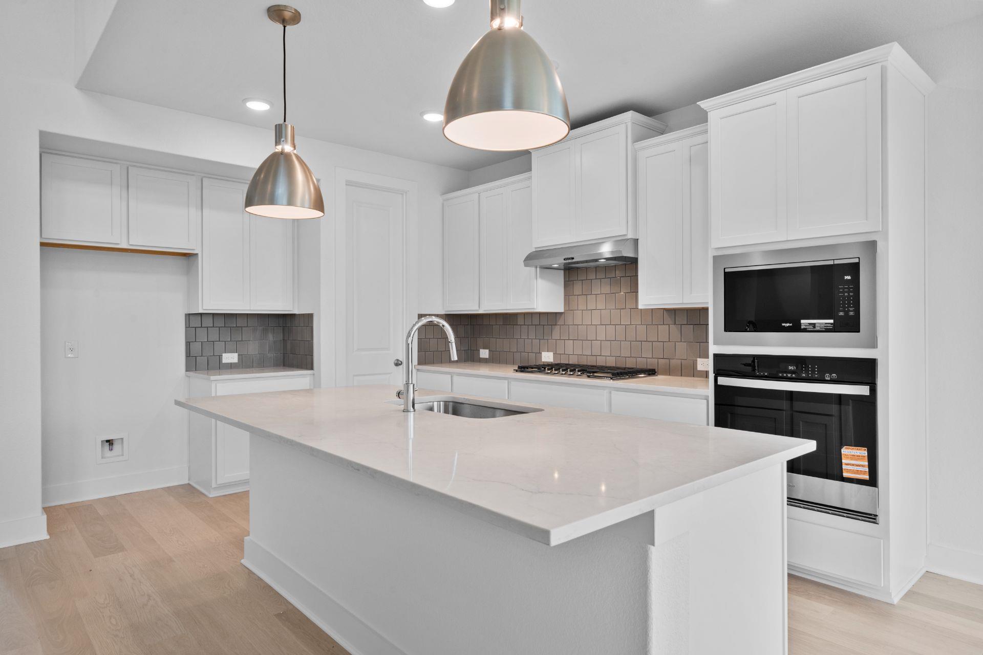 352 Ridgewell Loop, Georgetown, TX 78633