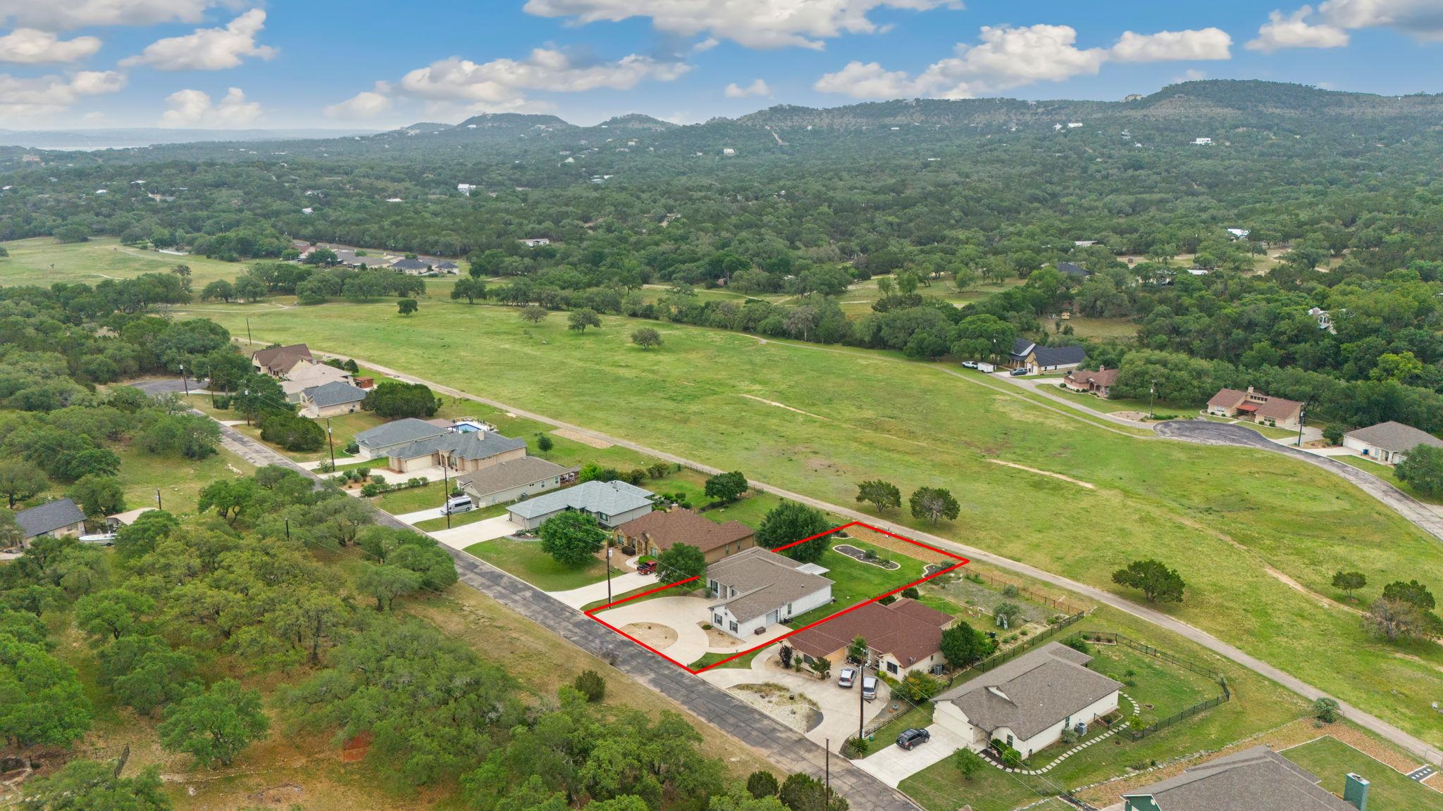 460 Shayla Ln, Canyon Lake, TX 78133