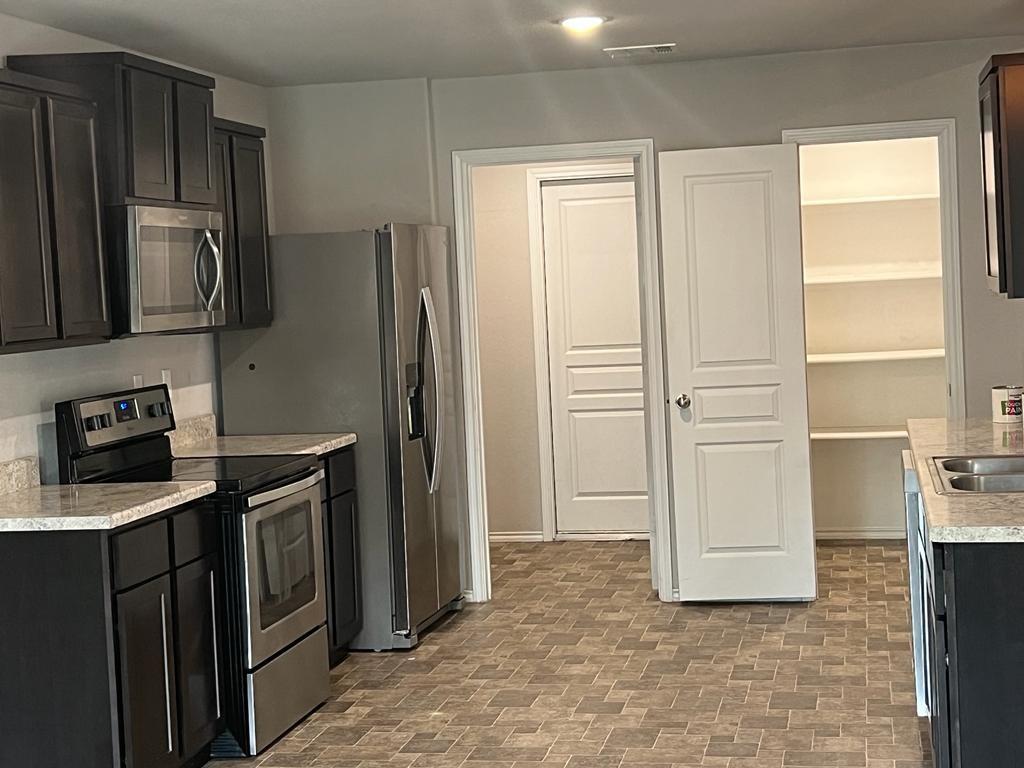 2428 Nolan Creek St, Temple, TX 76504