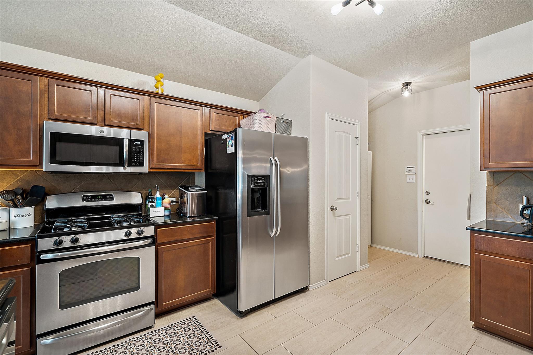 19704 Copper Point Cv, Pflugerville, TX 78660