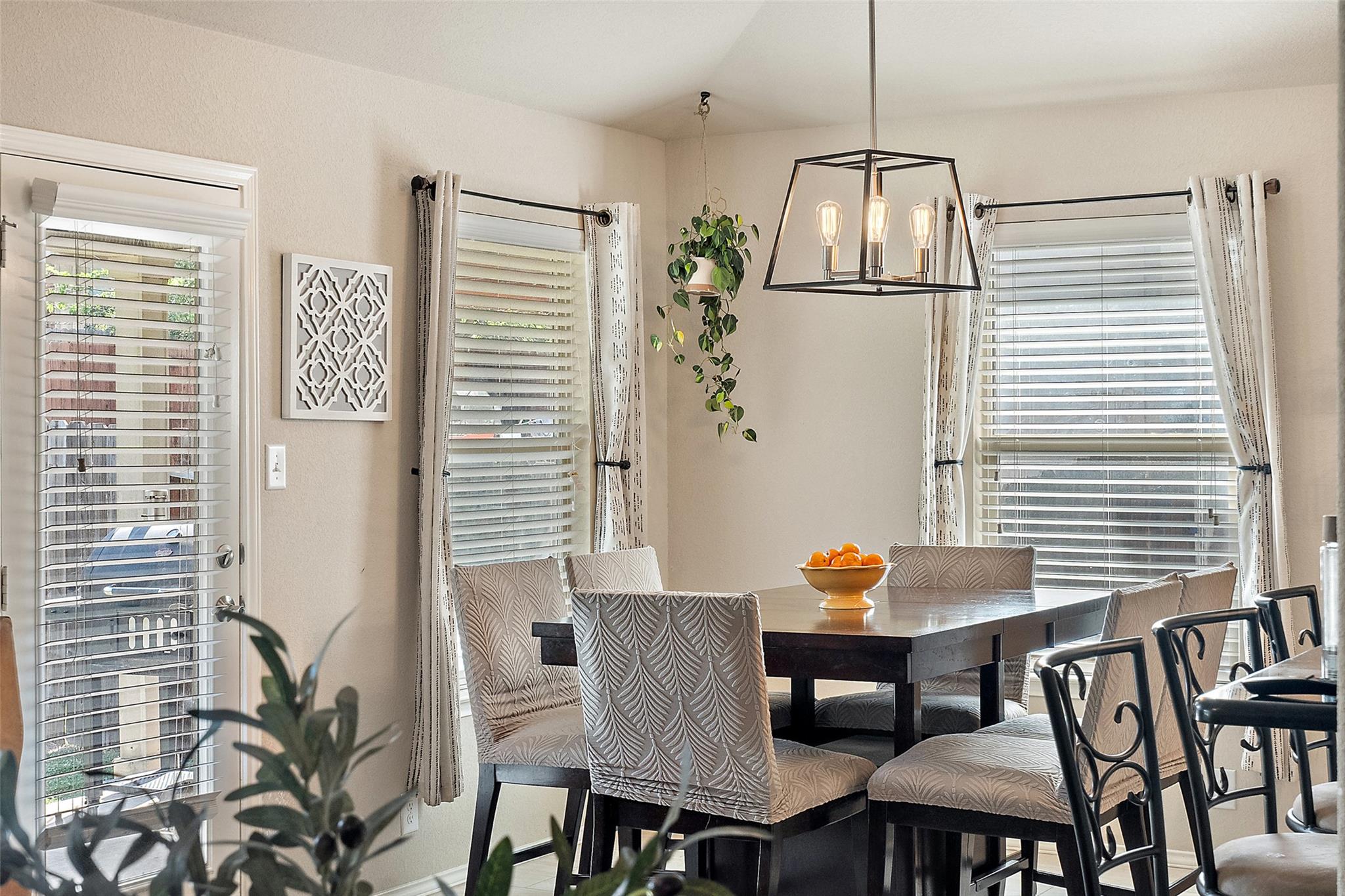 19704 Copper Point Cv, Pflugerville, TX 78660