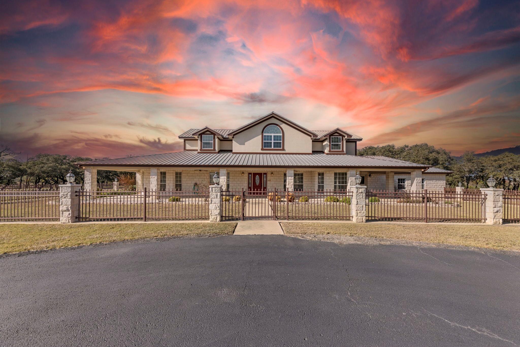 8300 Money Pit Rd, Killeen, TX 76542