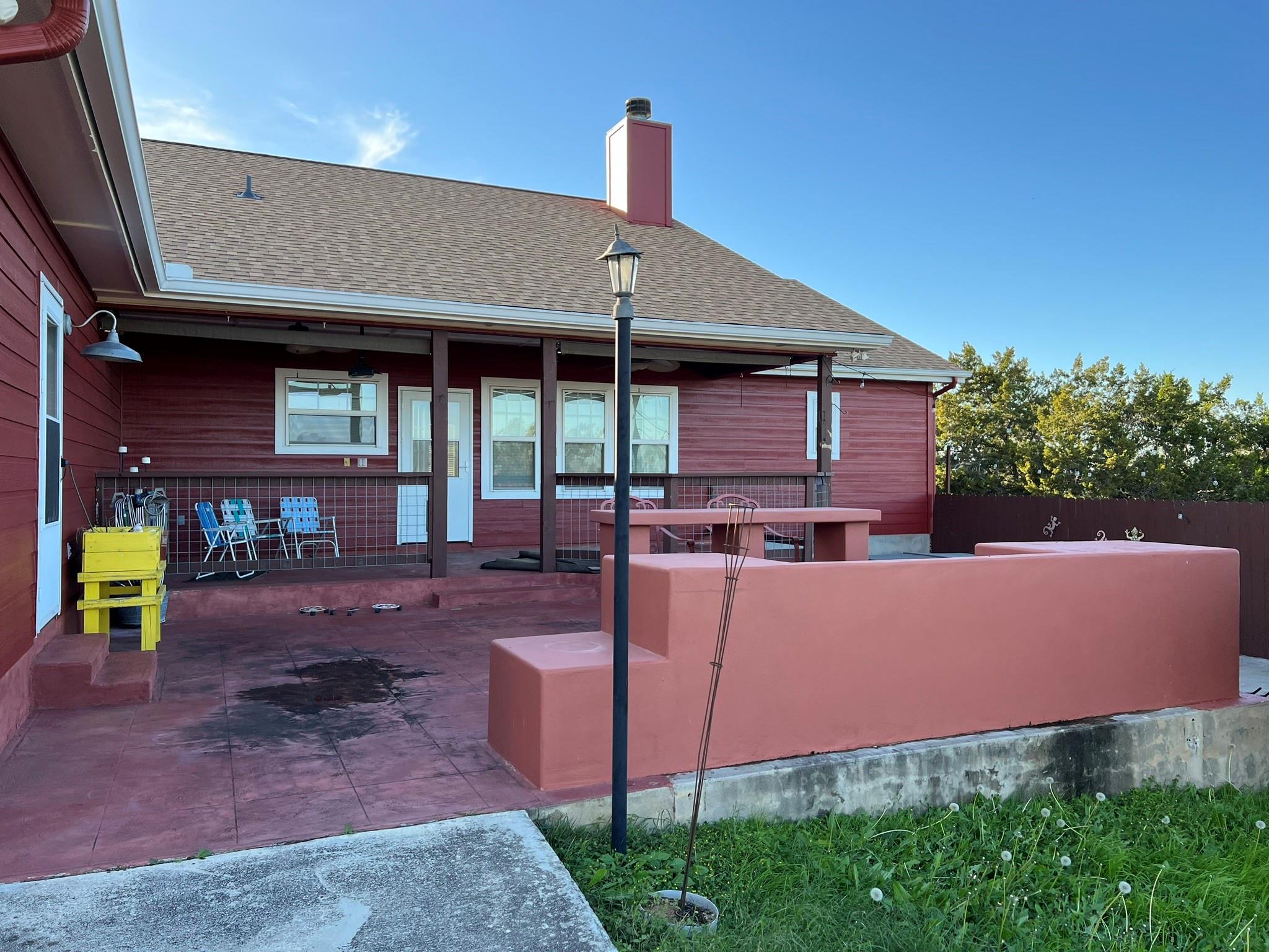 845 Rutherford, Fischer, TX 78623