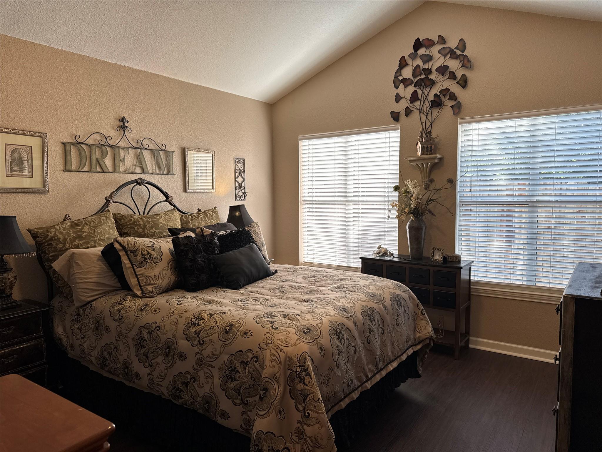 746 Pecan Ln, Cottonwood Shores, TX 78657