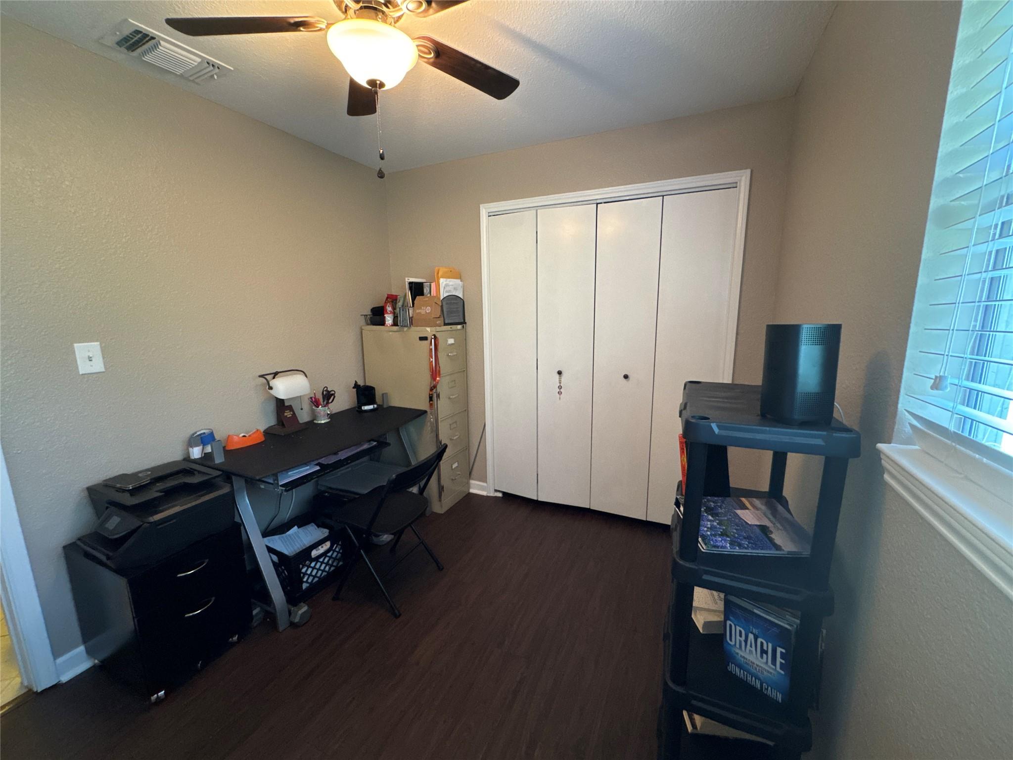 746 Pecan Ln, Cottonwood Shores, TX 78657