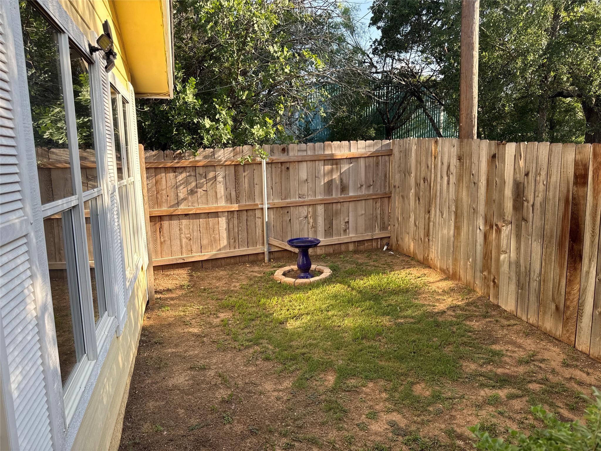 746 Pecan Ln, Cottonwood Shores, TX 78657