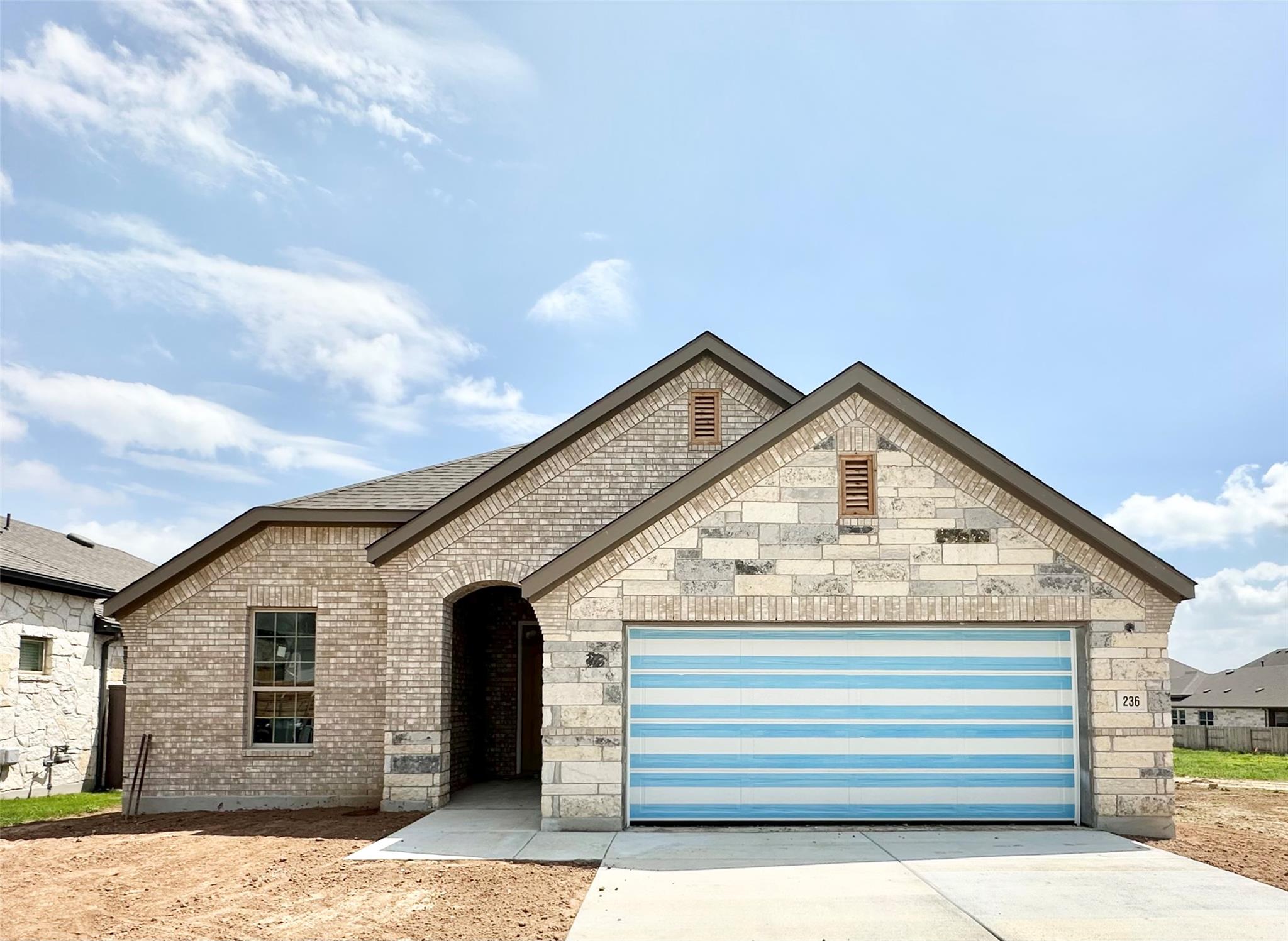 236 Du Bois Ln, Kyle, TX 78640