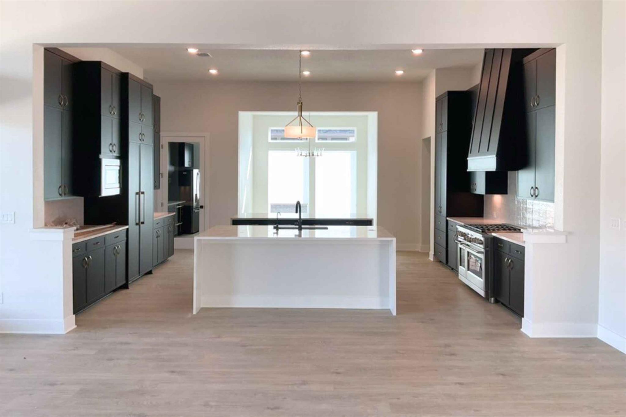 1404 Paxton Ln, Florence, TX 76527