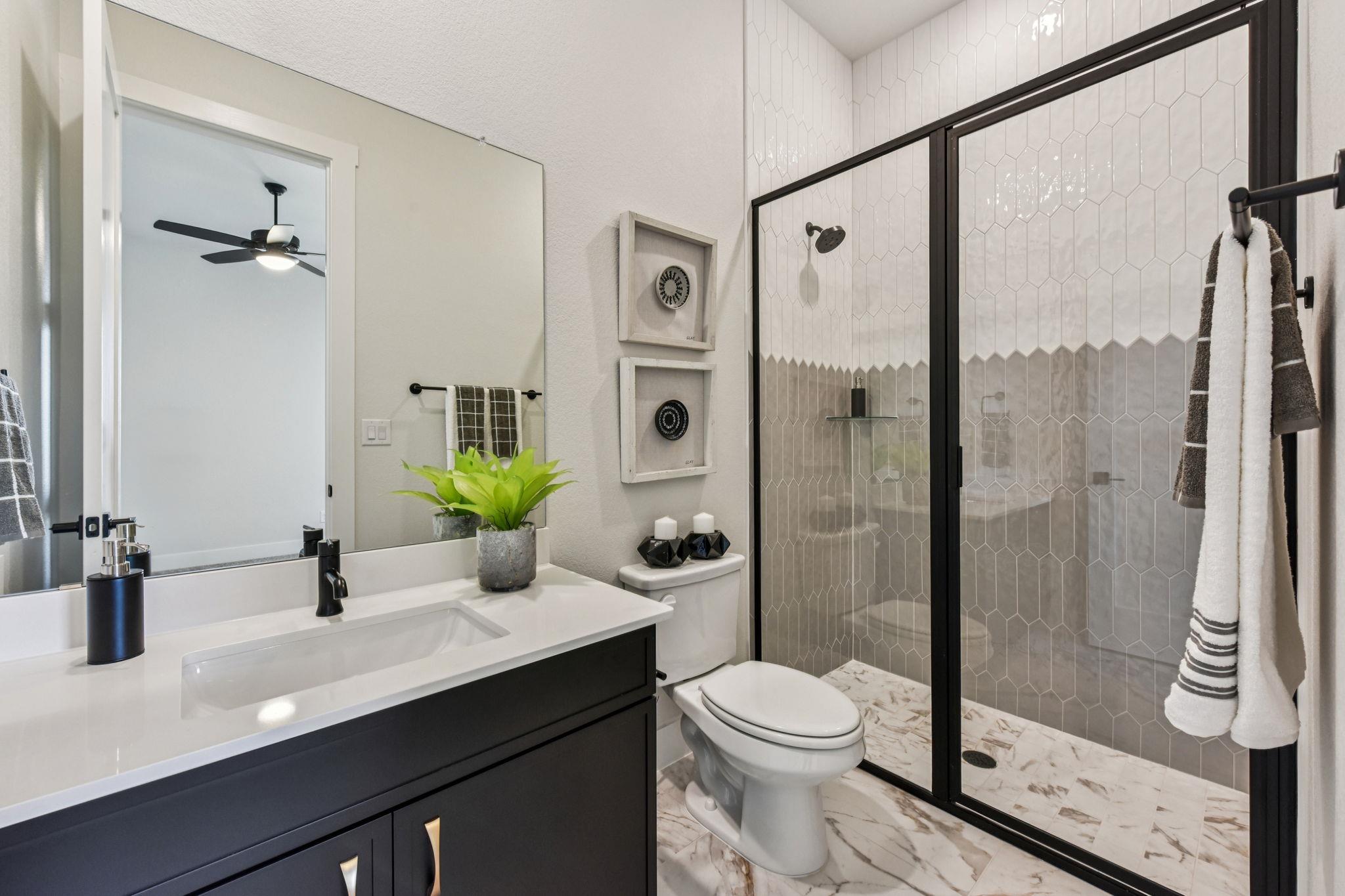 1404 Paxton Ln, Florence, TX 76527