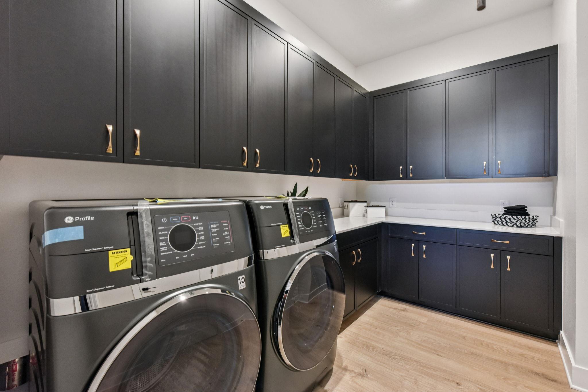 1404 Paxton Ln, Florence, TX 76527