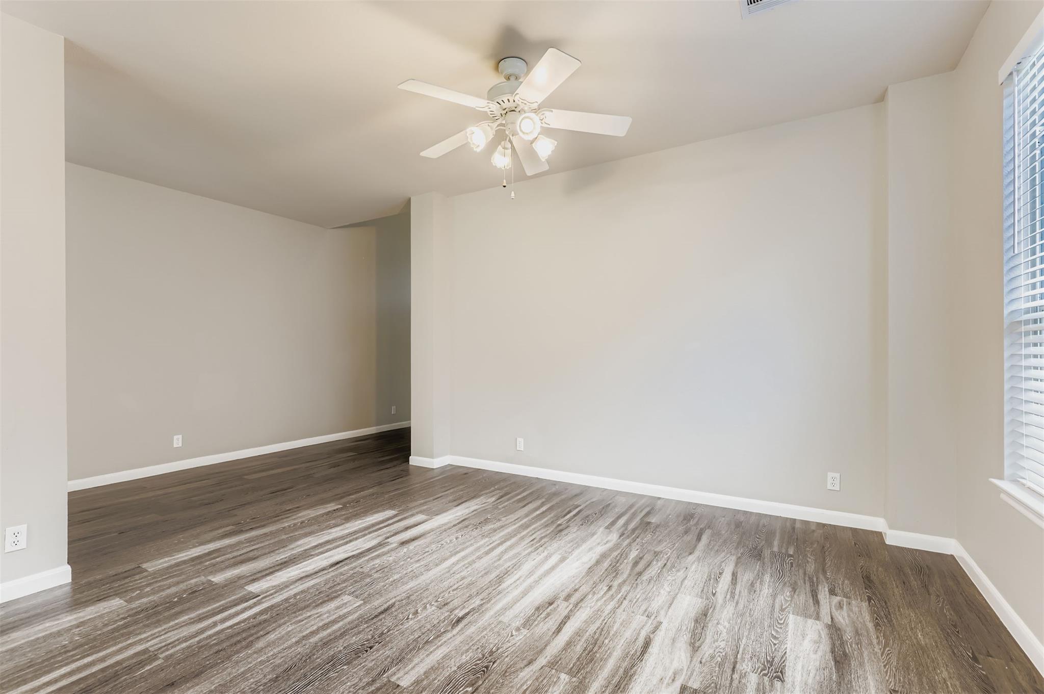 6050 Almelo Dr, Round Rock, TX 78681
