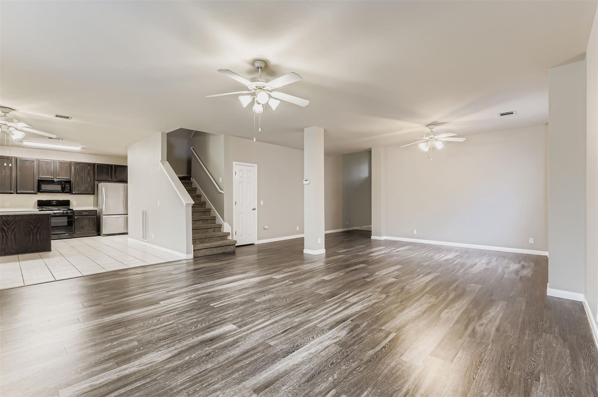 6050 Almelo Dr, Round Rock, TX 78681