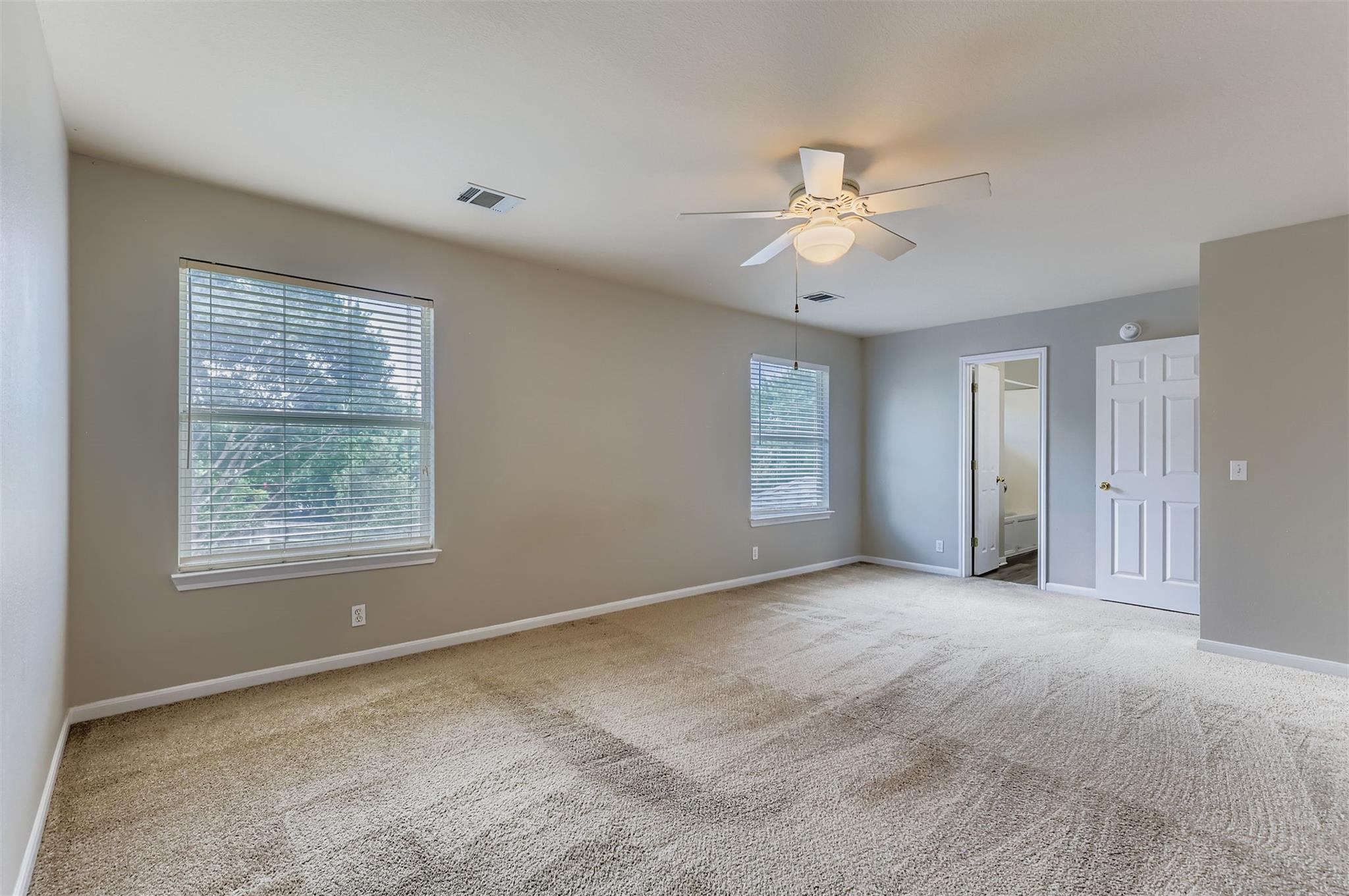 6050 Almelo Dr, Round Rock, TX 78681
