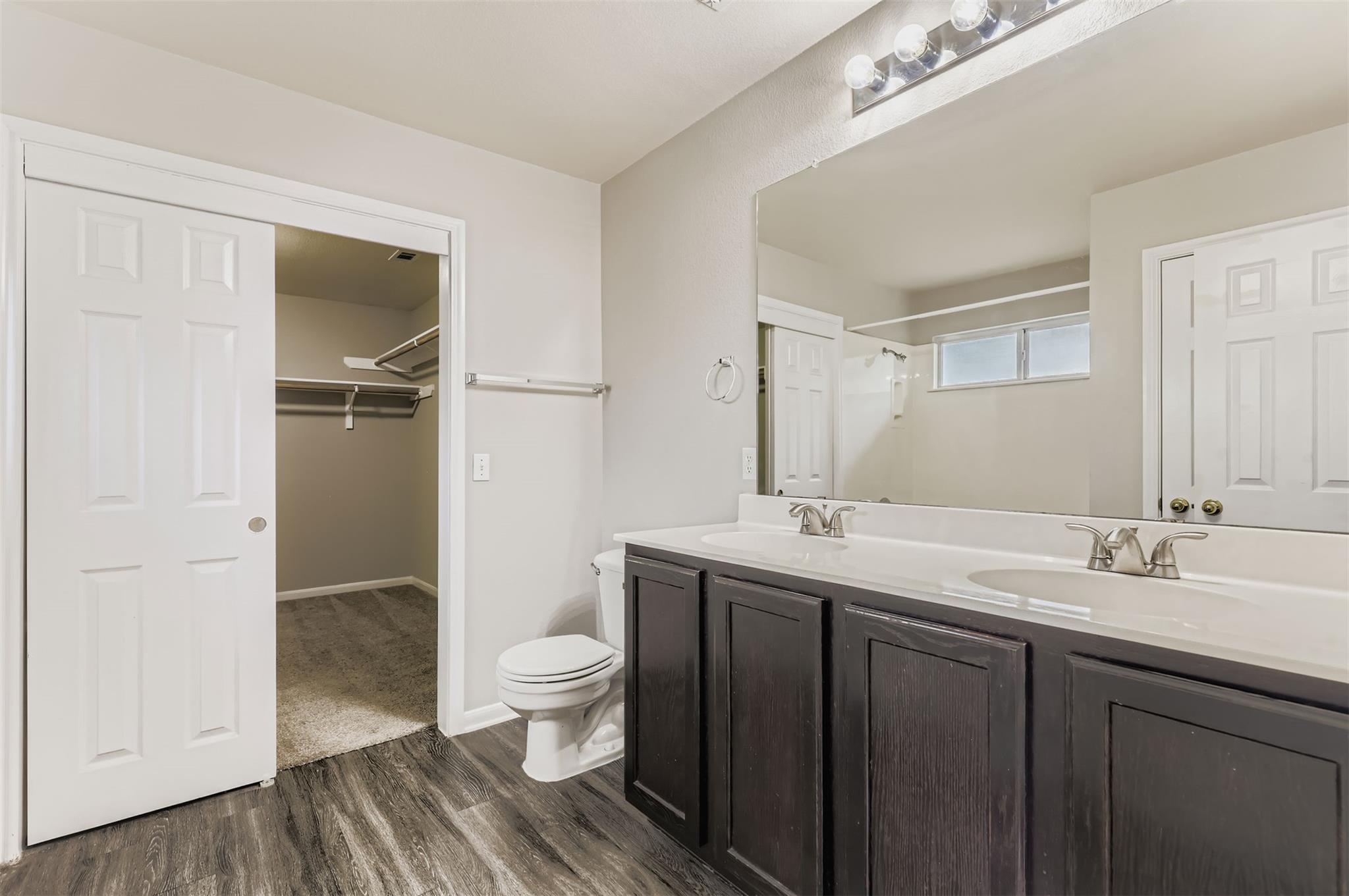 6050 Almelo Dr, Round Rock, TX 78681