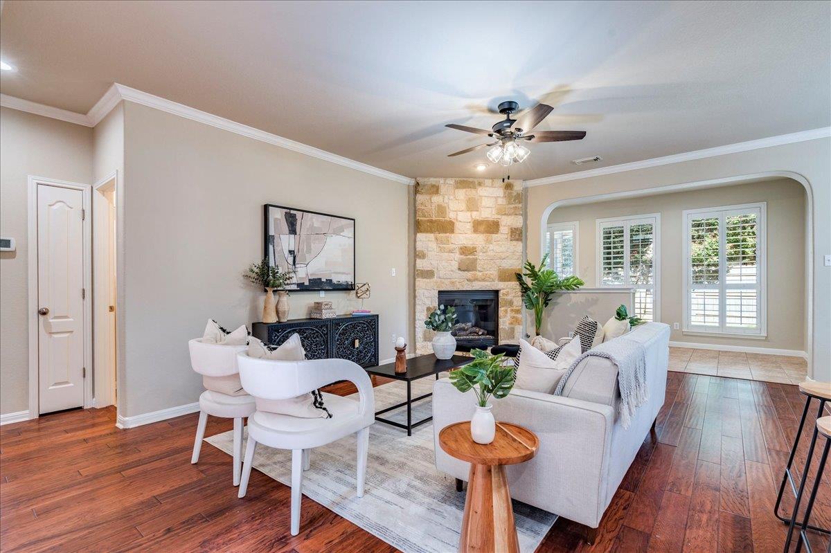301 Flagstone Ct, Cedar Park, TX 78613