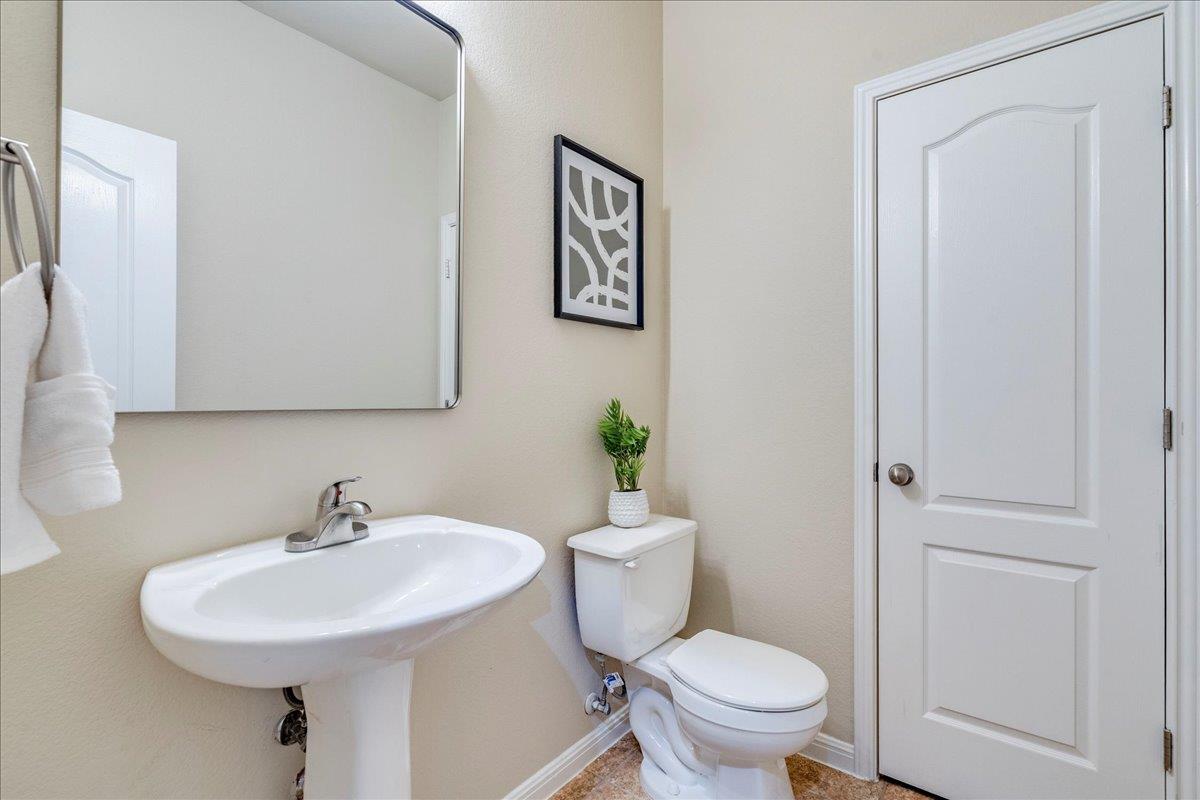 301 Flagstone Ct, Cedar Park, TX 78613