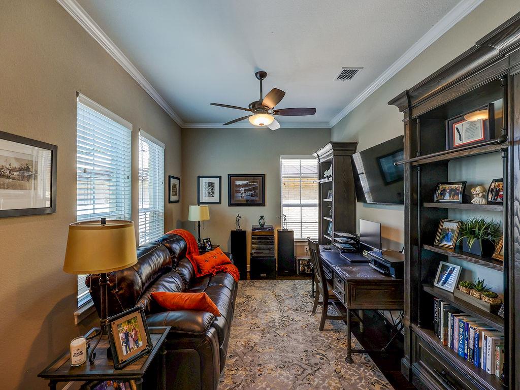 217 Skipping Cedar St, San Marcos, TX 78666