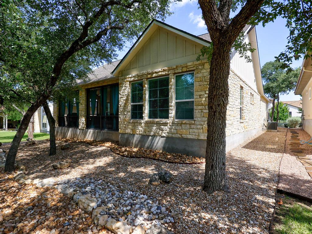 217 Skipping Cedar St, San Marcos, TX 78666