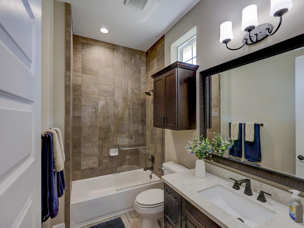 217 Skipping Cedar St, San Marcos, TX 78666
