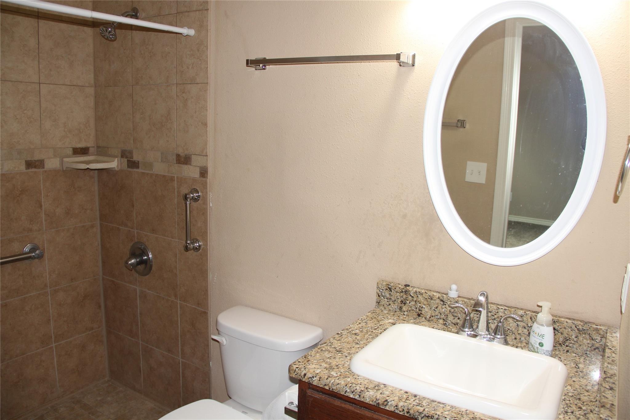 121 Bluebonnet Dr, Early, TX 76802