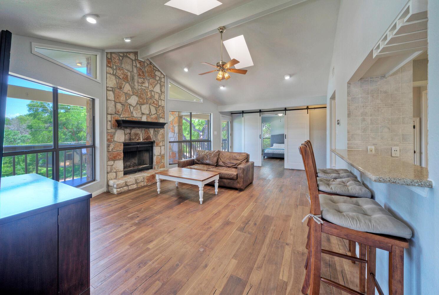 13111 Mansfield Dr, Austin, TX 78732