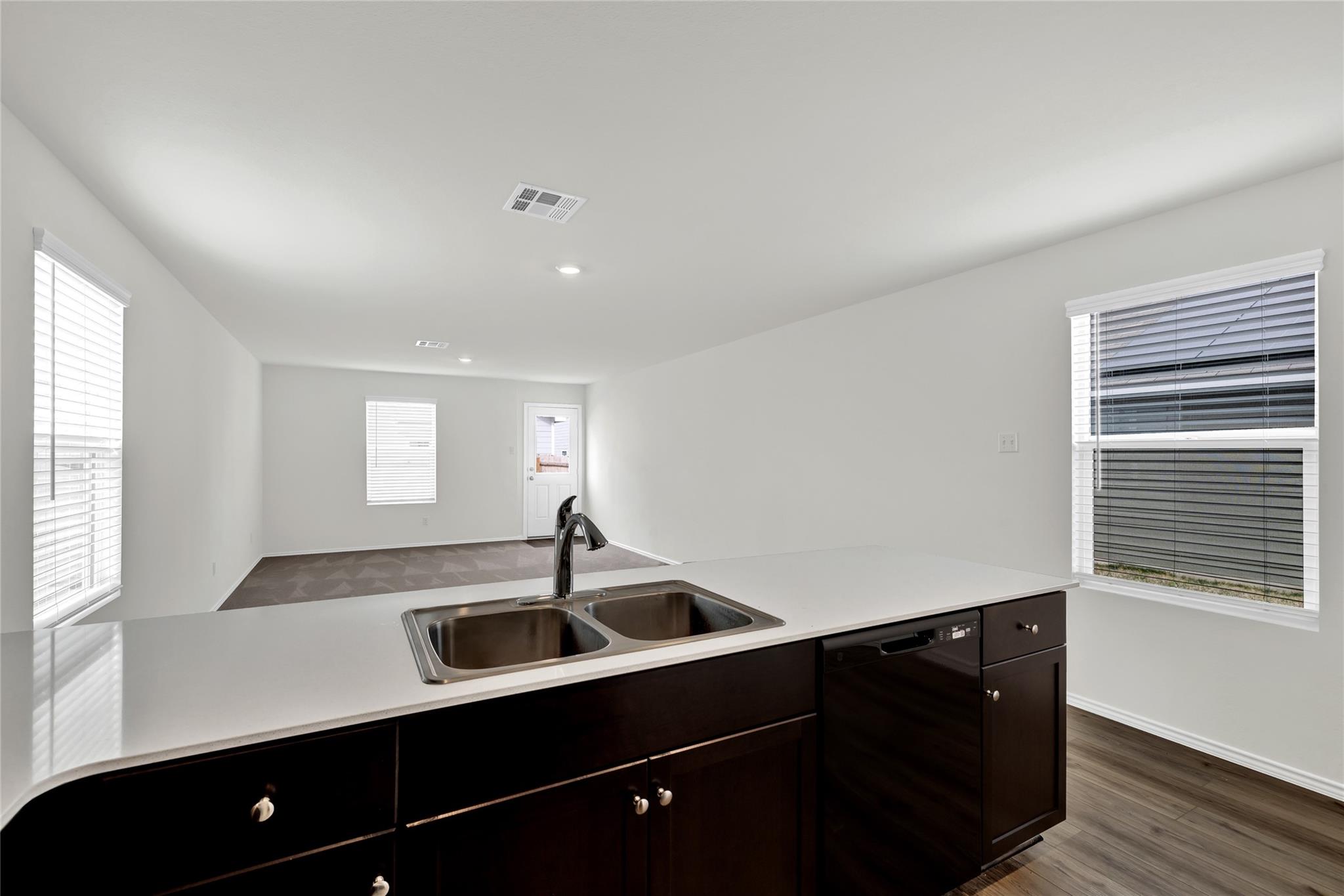 231 Gabbro Gdns, Maxwell, TX 78656