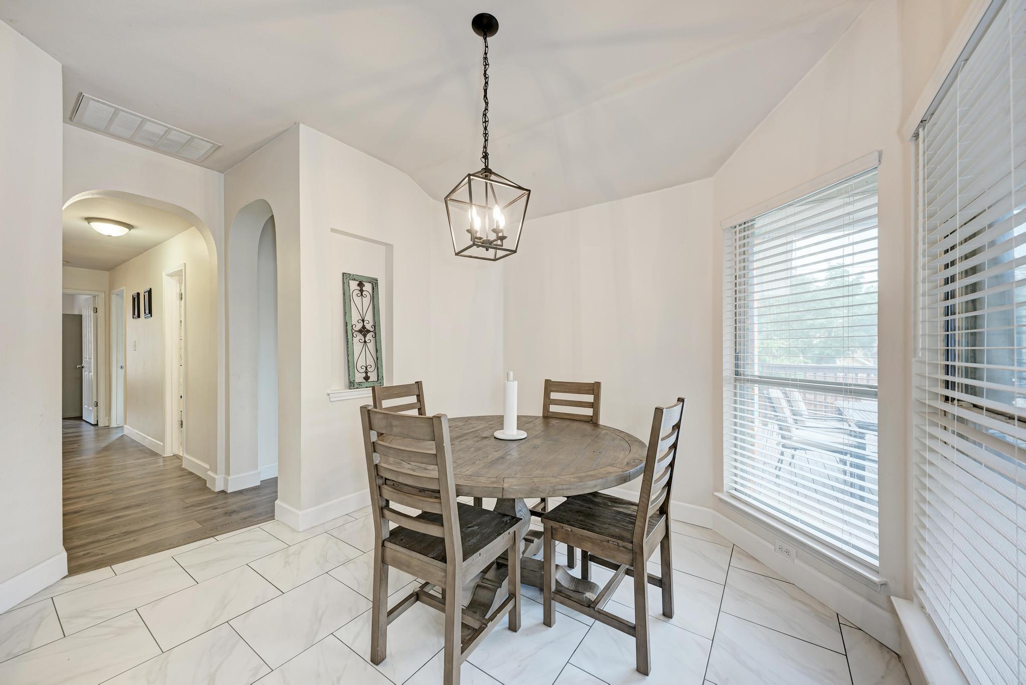 500 Olympic Dr, Pflugerville, TX 78660