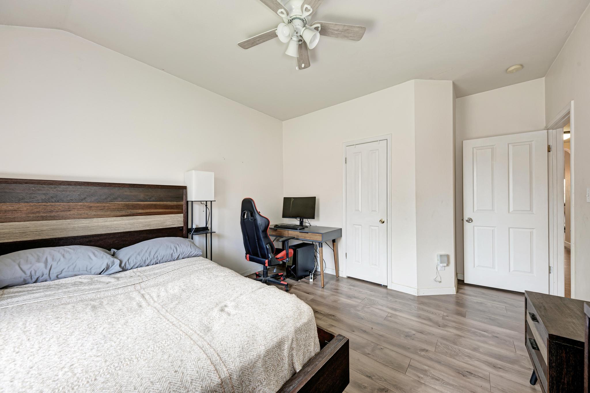 500 Olympic Dr, Pflugerville, TX 78660