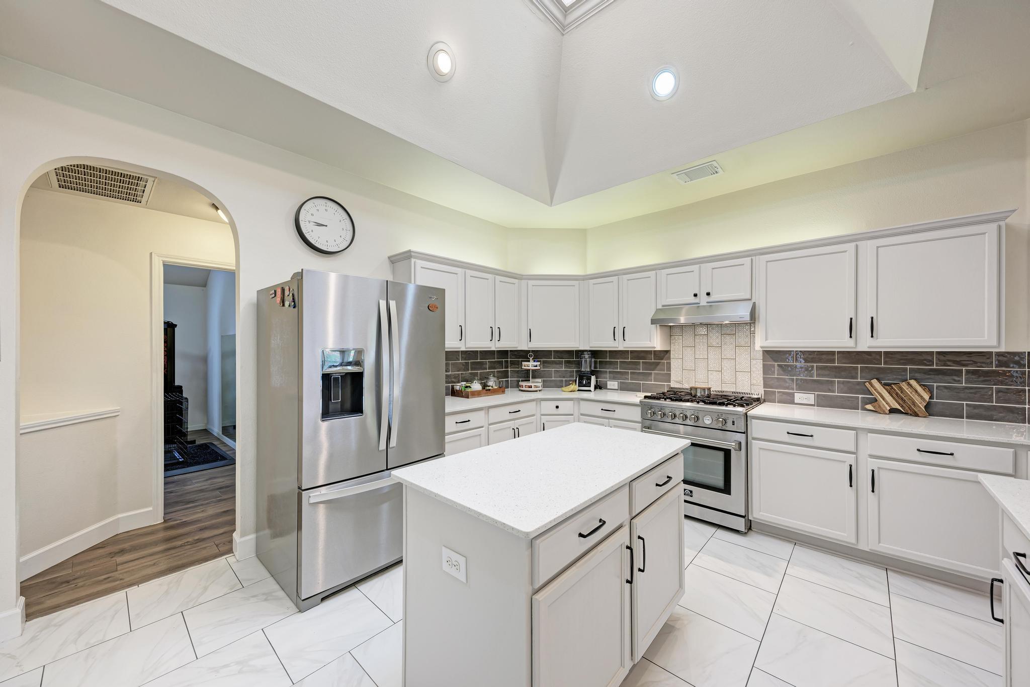 500 Olympic Dr, Pflugerville, TX 78660