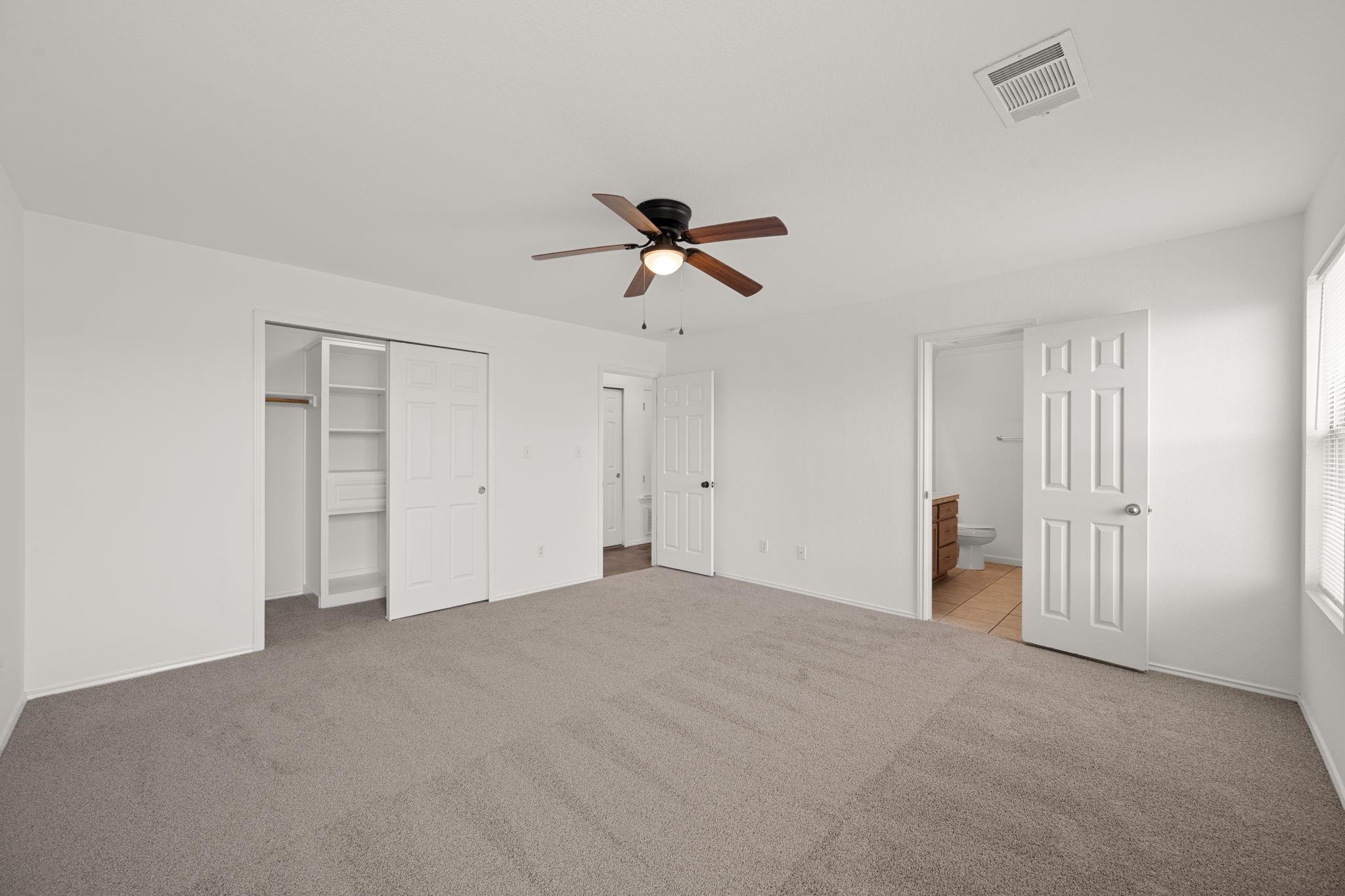 707 Eaglecreek Dr, Leander, TX 78641