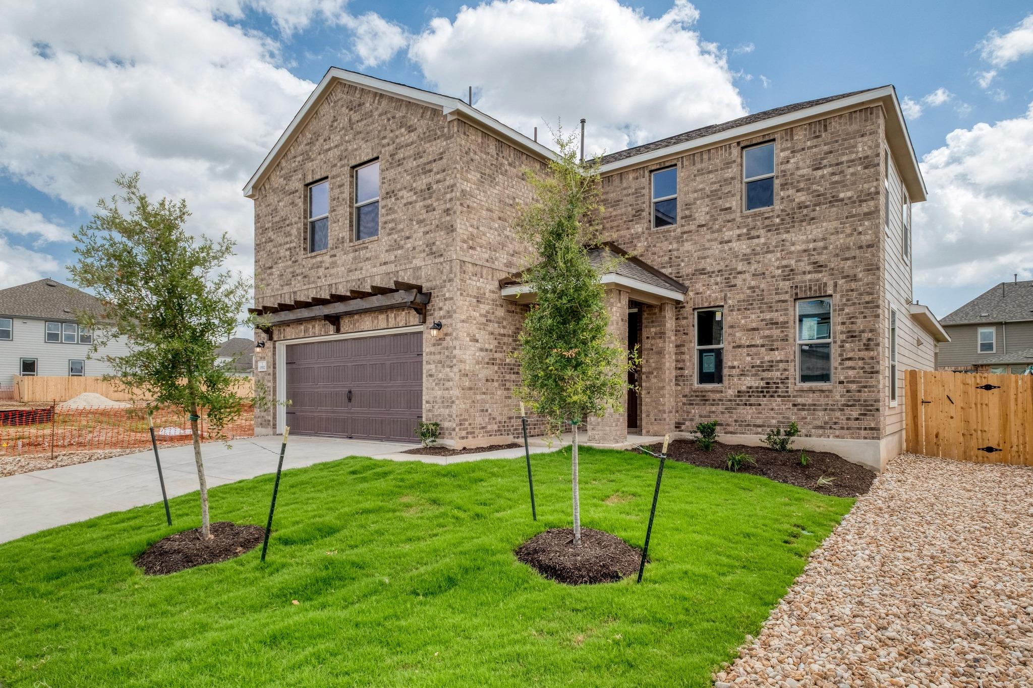 1552 Garlock Dr, Leander, TX 78641