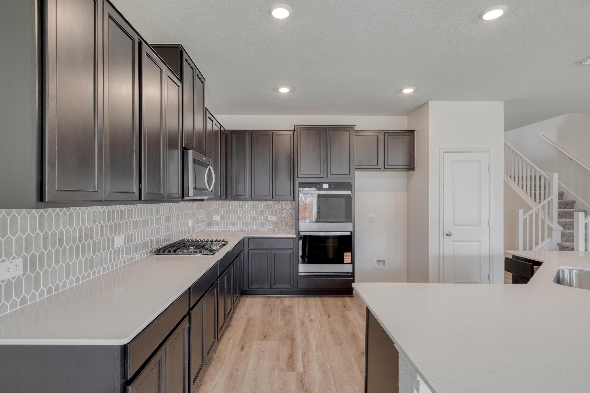 1552 Garlock Dr, Leander, TX 78641