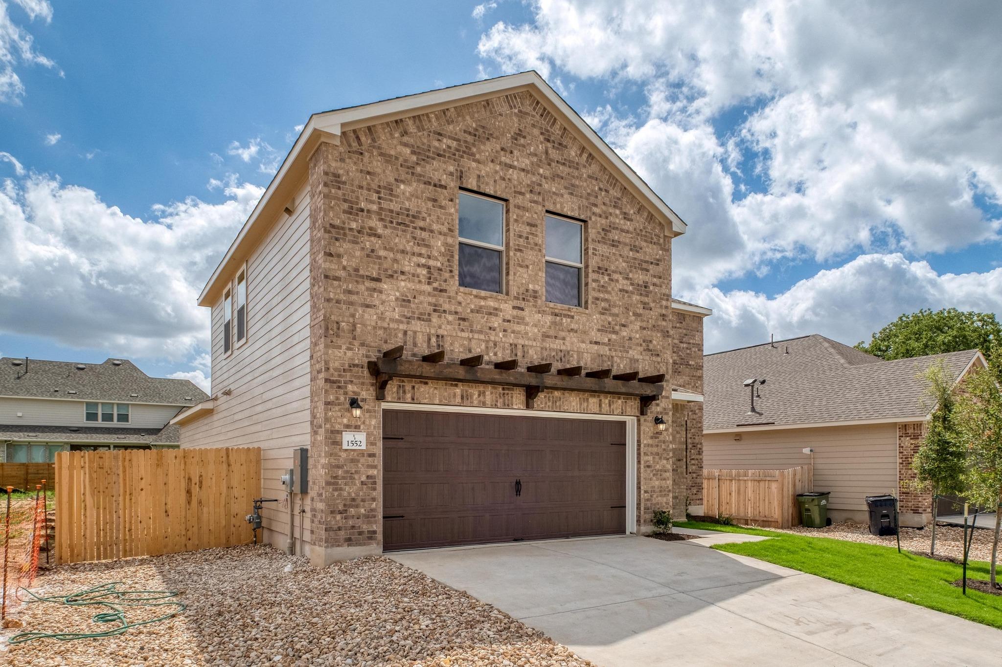 1552 Garlock Dr, Leander, TX 78641