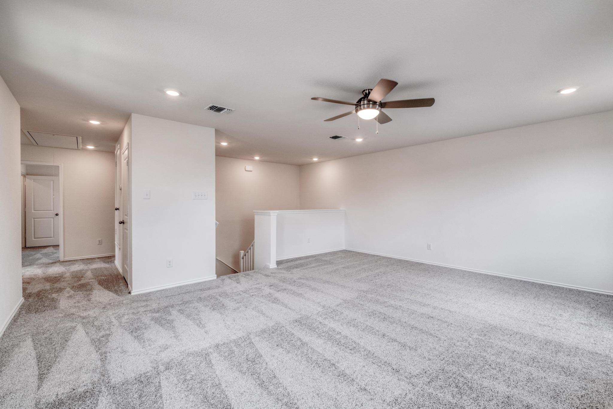 1552 Garlock Dr, Leander, TX 78641