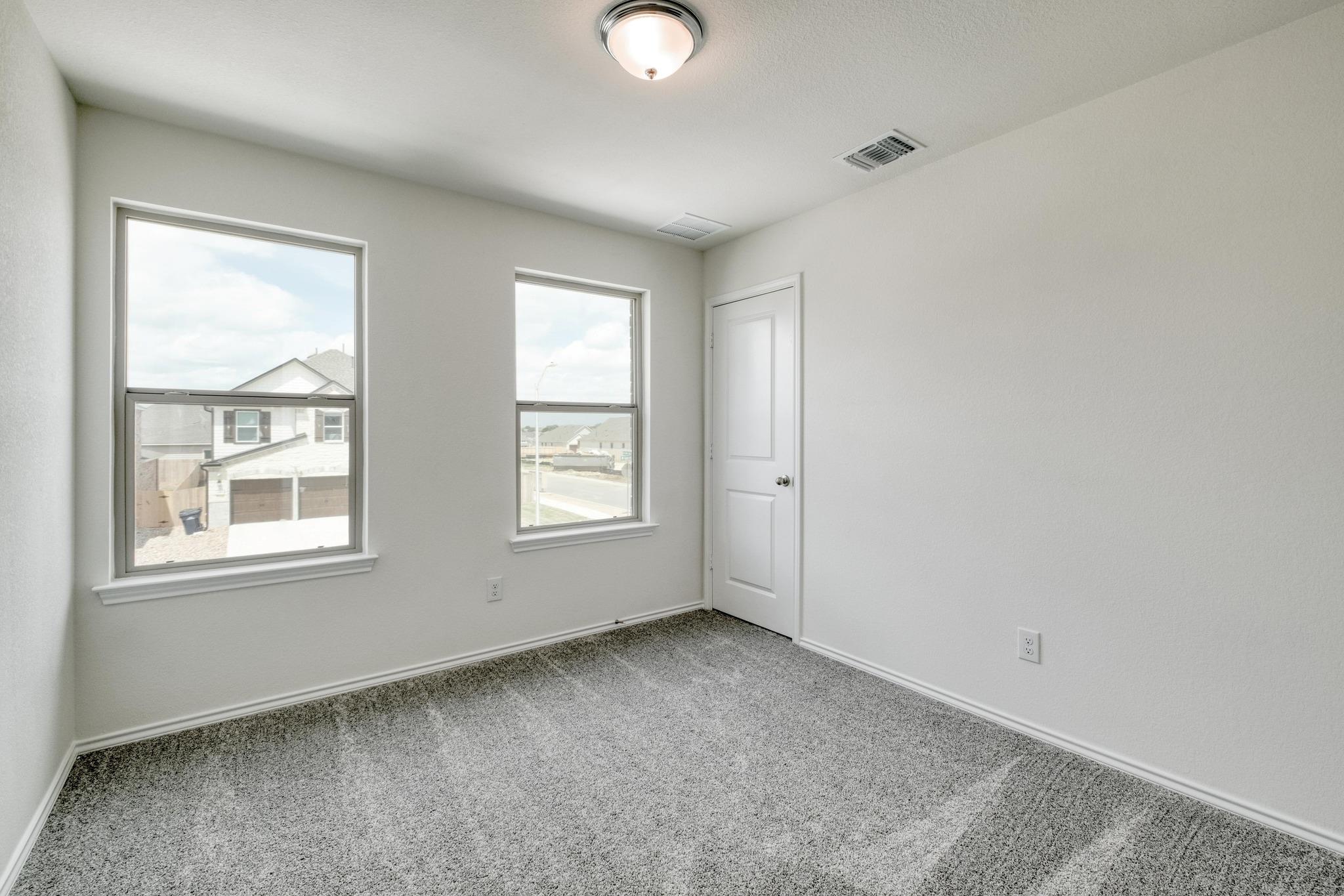 1552 Garlock Dr, Leander, TX 78641