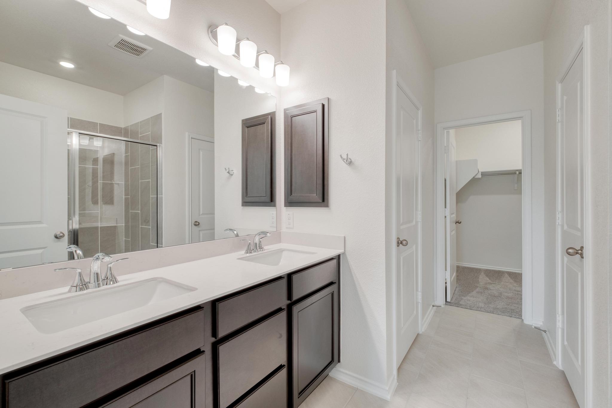 1552 Garlock Dr, Leander, TX 78641