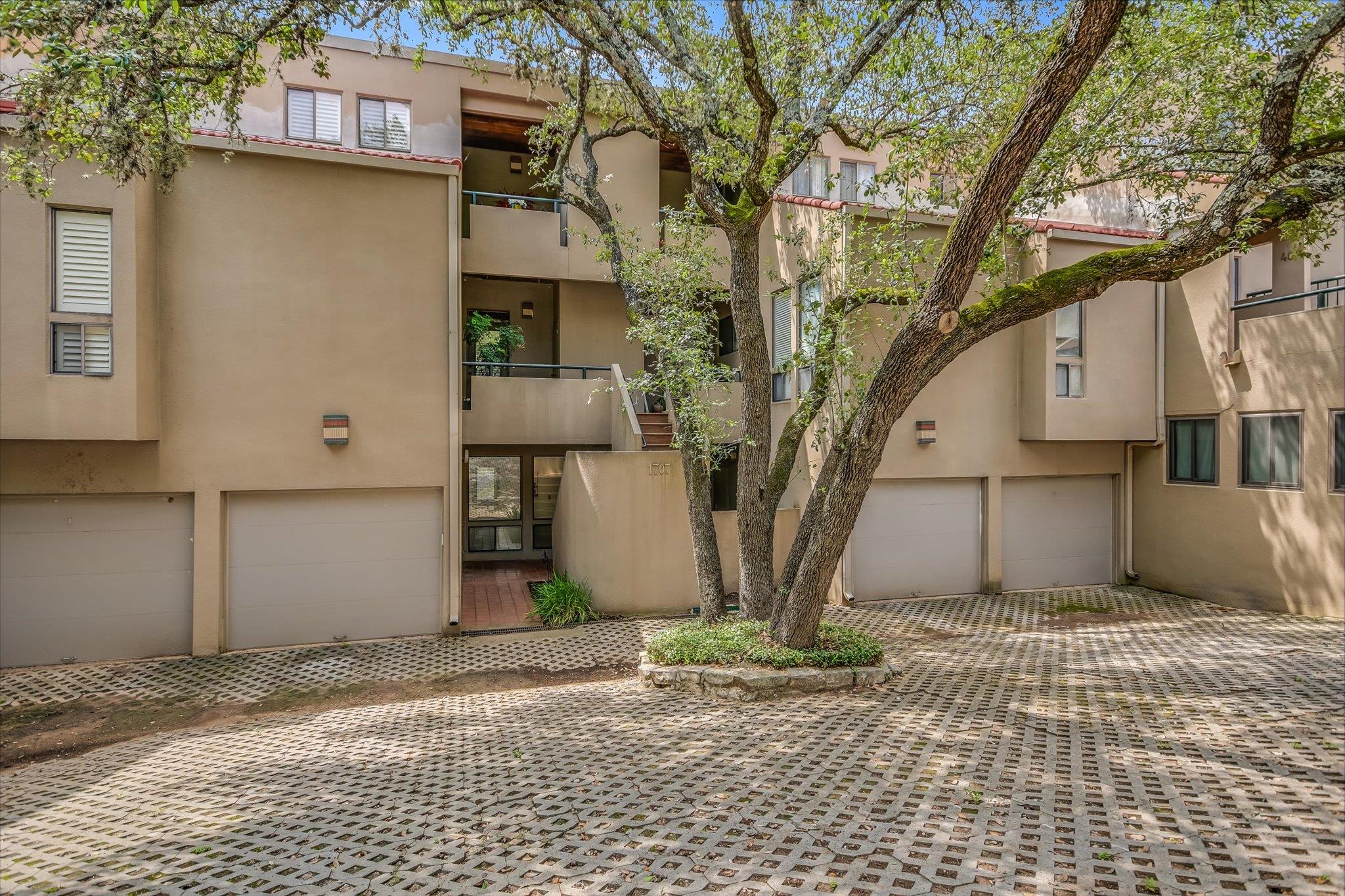 1707 Spyglass Dr # 41, Austin, TX 78746