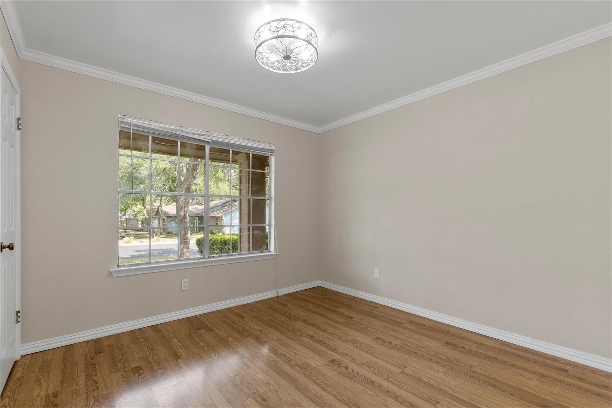 9400 Canus Dr, Austin, TX 78748