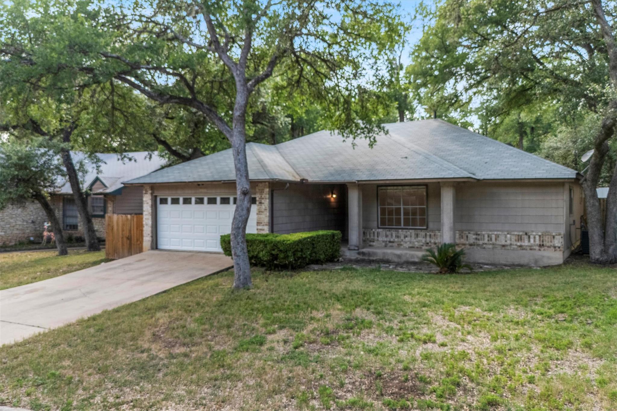 9400 Canus Dr, Austin, TX 78748