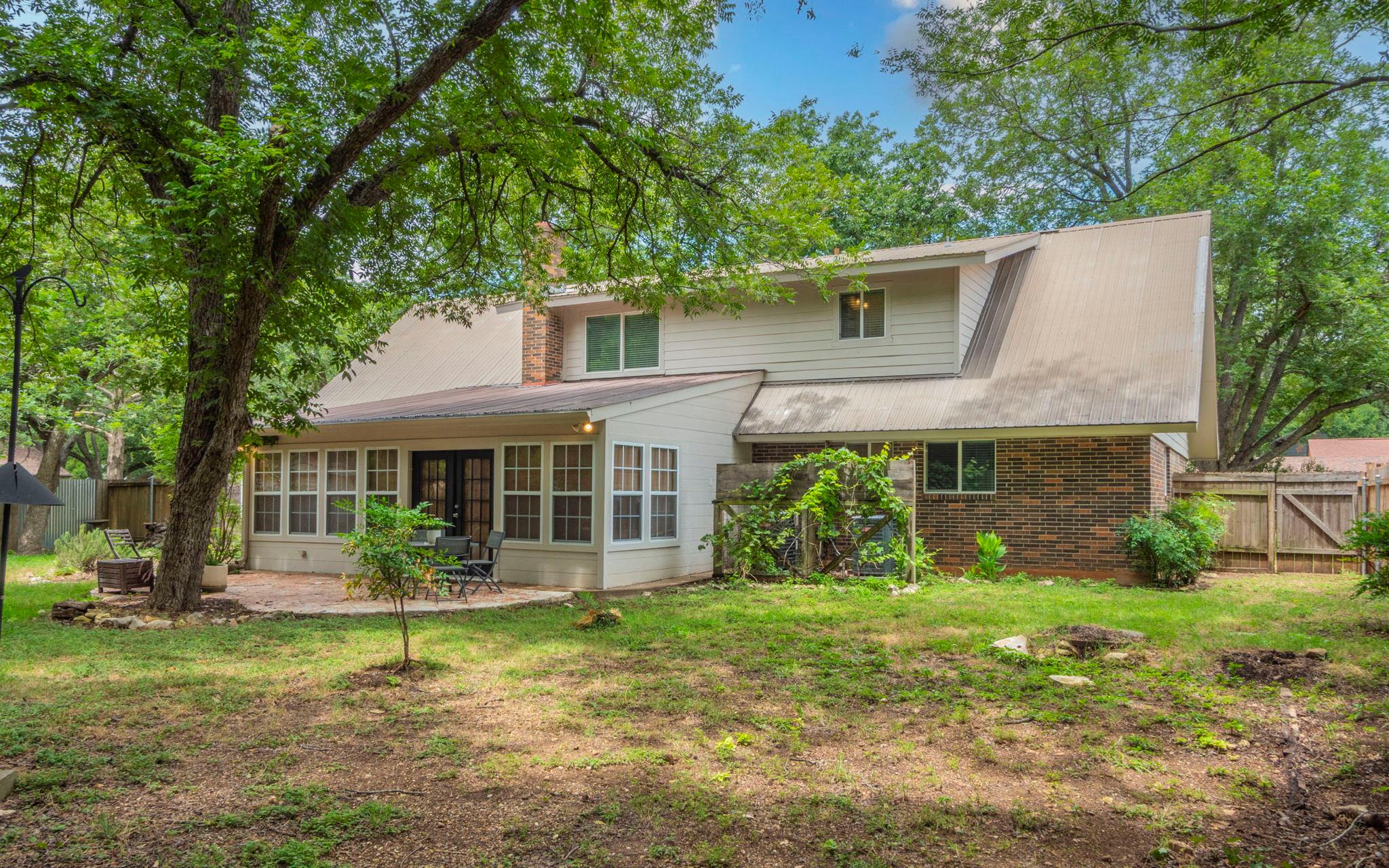 9405 Ramblewood Dr, Austin, TX 78748
