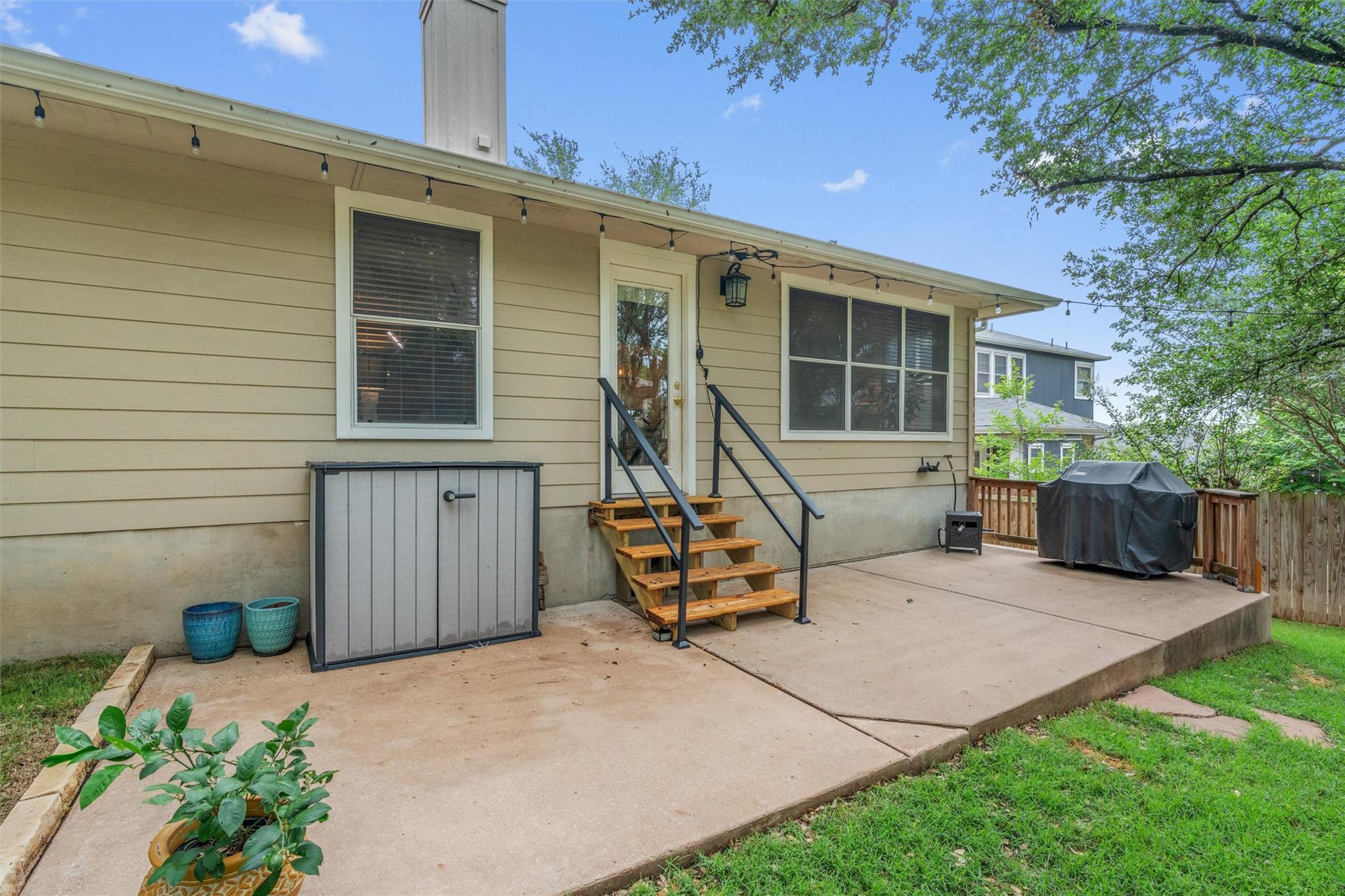 1218 Highland Dr, Cedar Park, TX 78613