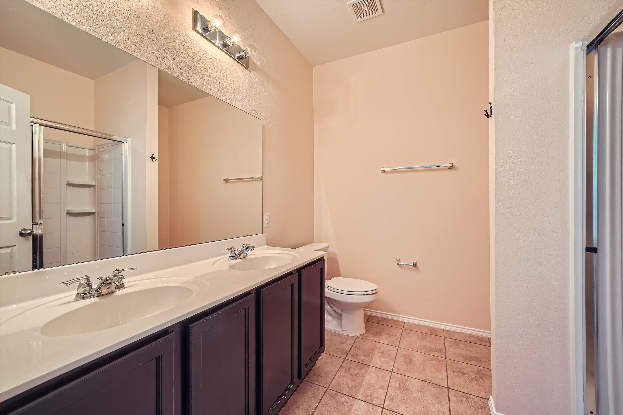465 Moonwalker Trl, Buda, TX 78610