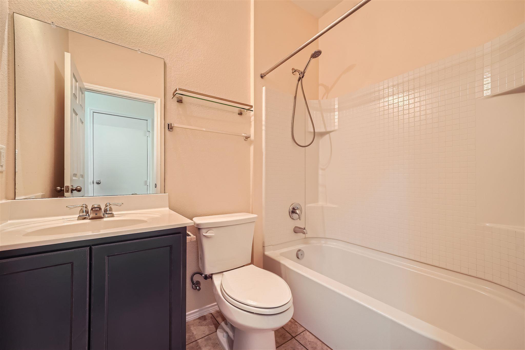 465 Moonwalker Trl, Buda, TX 78610
