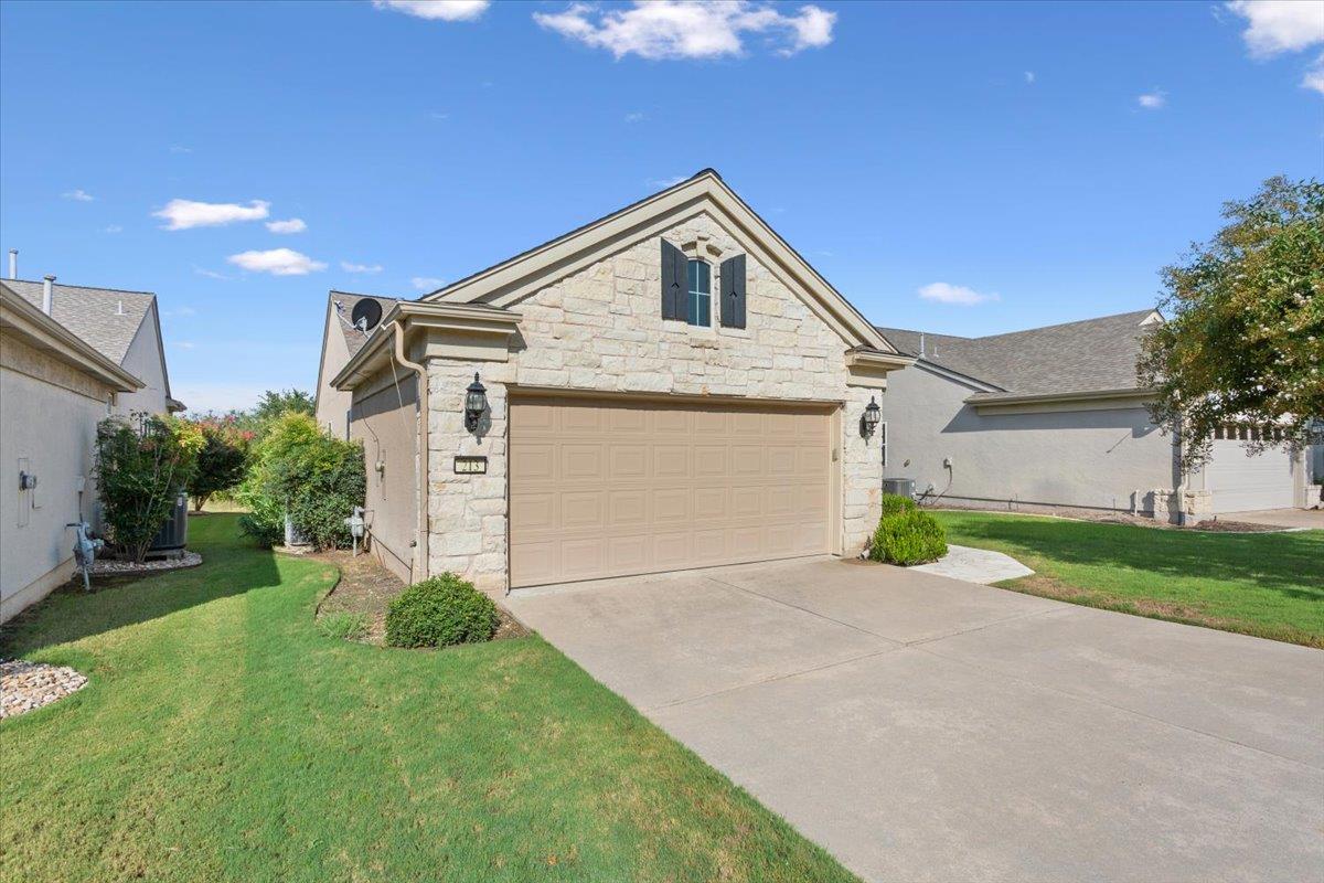 213 Fieldstone Dr, Georgetown, TX 78633