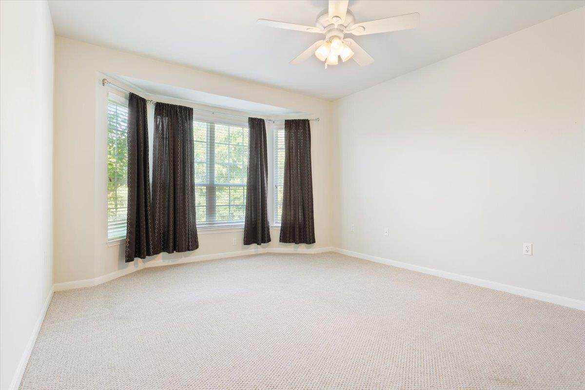 213 Fieldstone Dr, Georgetown, TX 78633