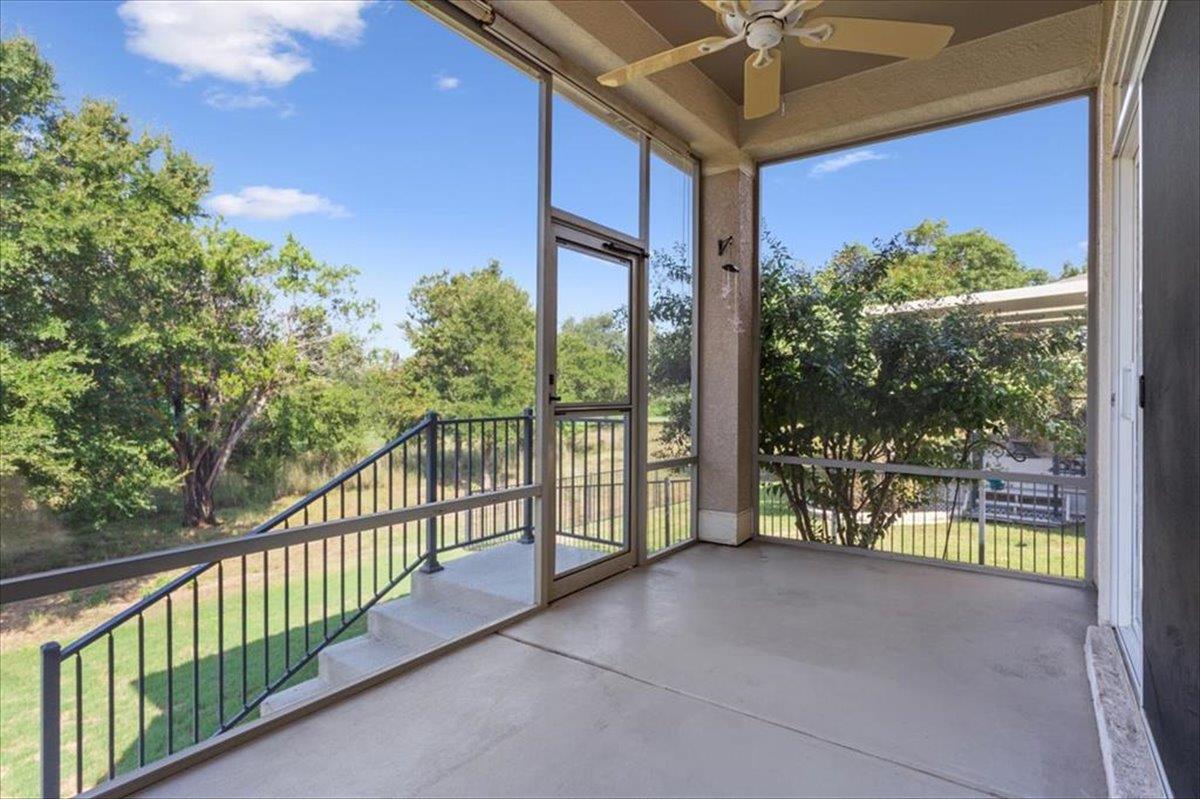 213 Fieldstone Dr, Georgetown, TX 78633