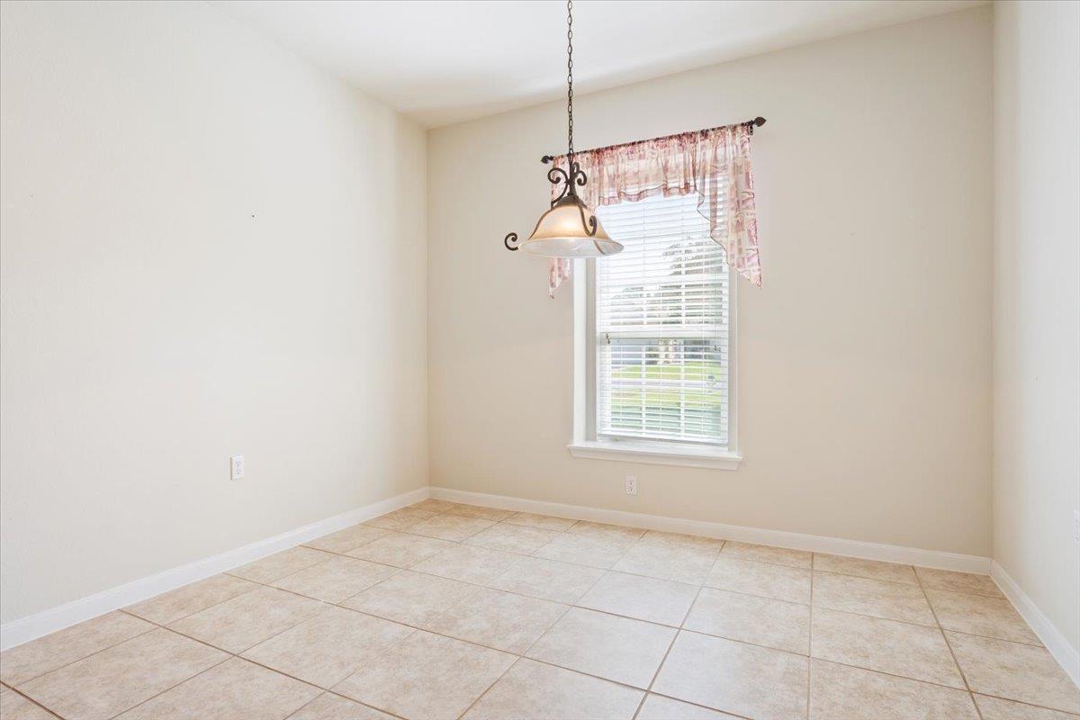 213 Fieldstone Dr, Georgetown, TX 78633