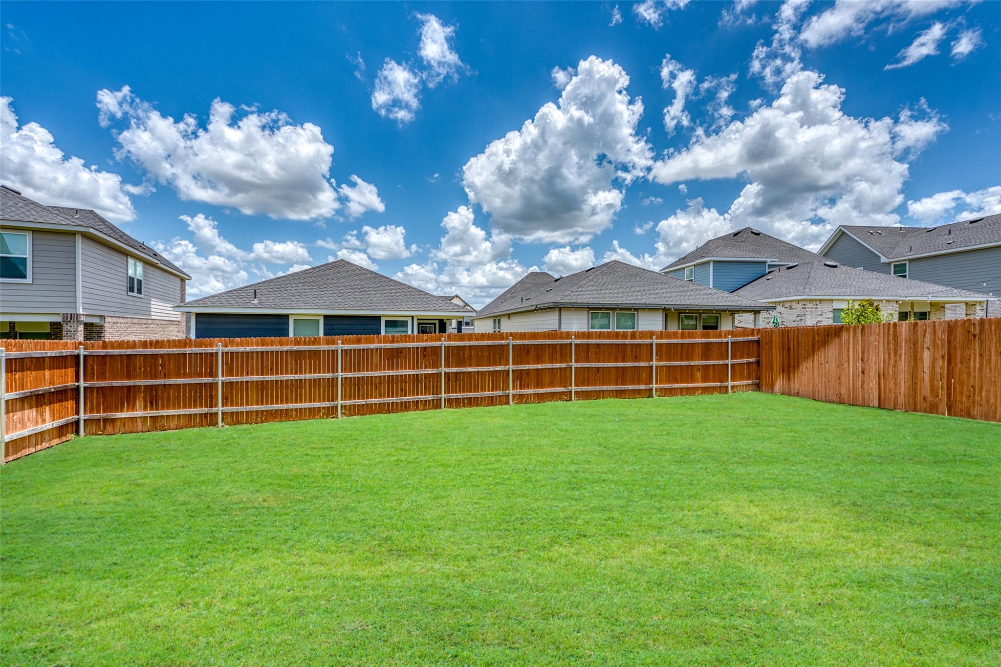 137 Standing Rock Ln, Marble Falls, TX 78654