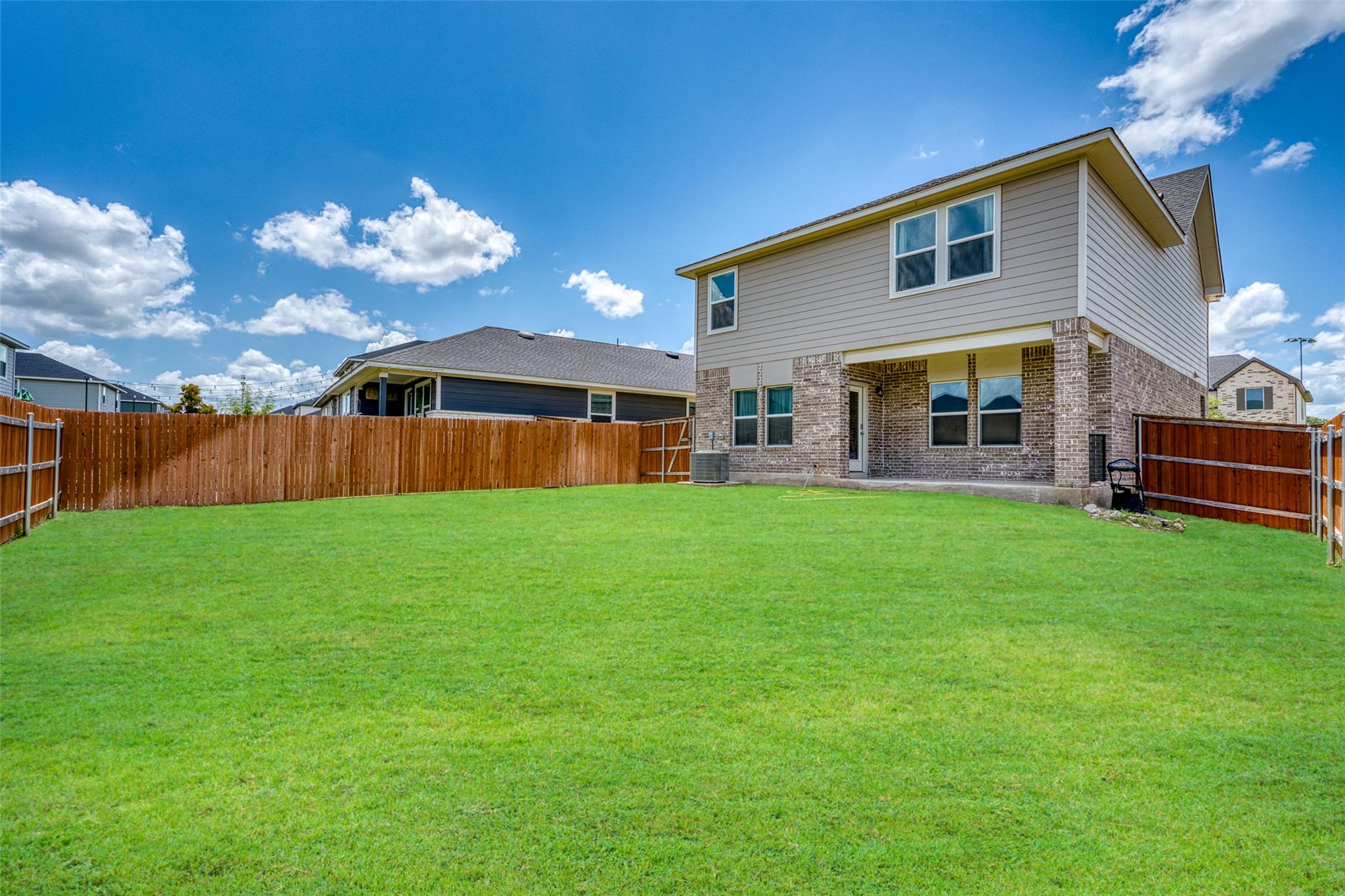 137 Standing Rock Ln, Marble Falls, TX 78654