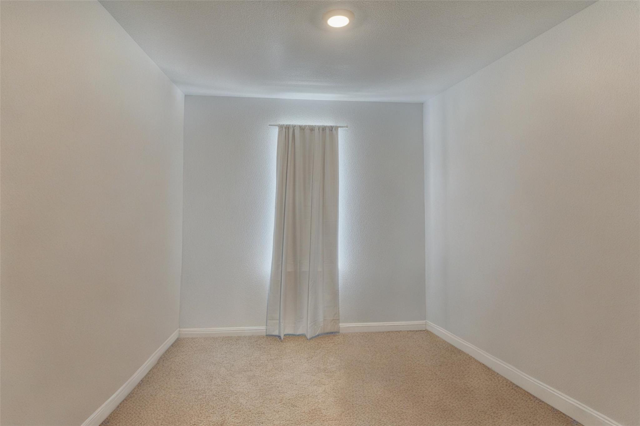 137 Standing Rock Ln, Marble Falls, TX 78654